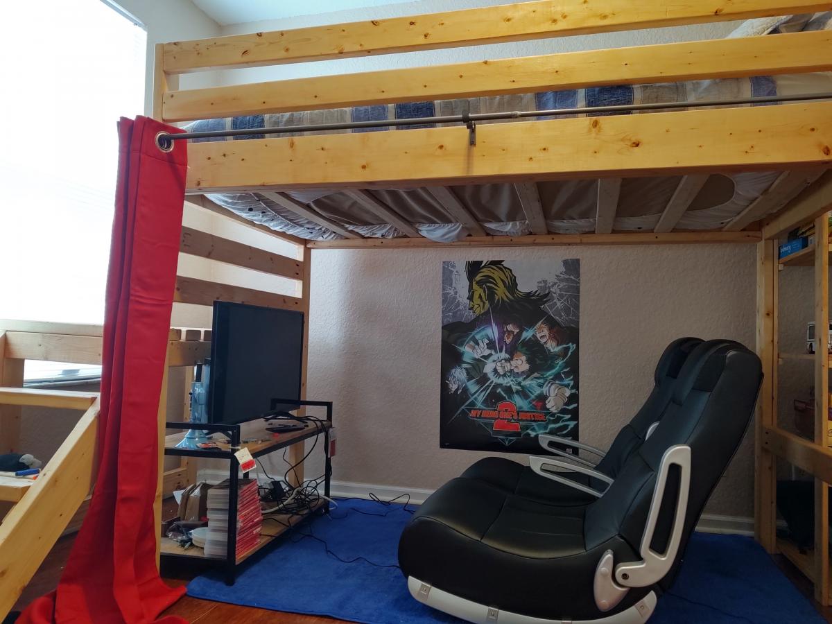 Gaming sale loft bed